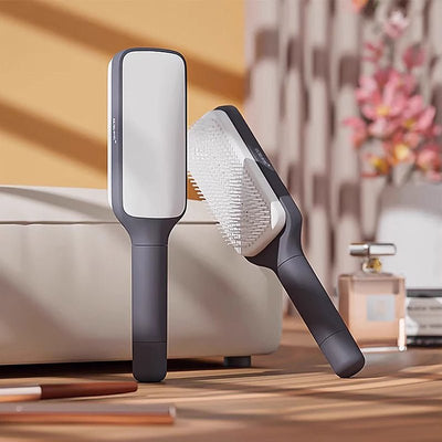 EasyClean hair brush - Easy to clean, a cleansing gesture for your hair. - IkChic